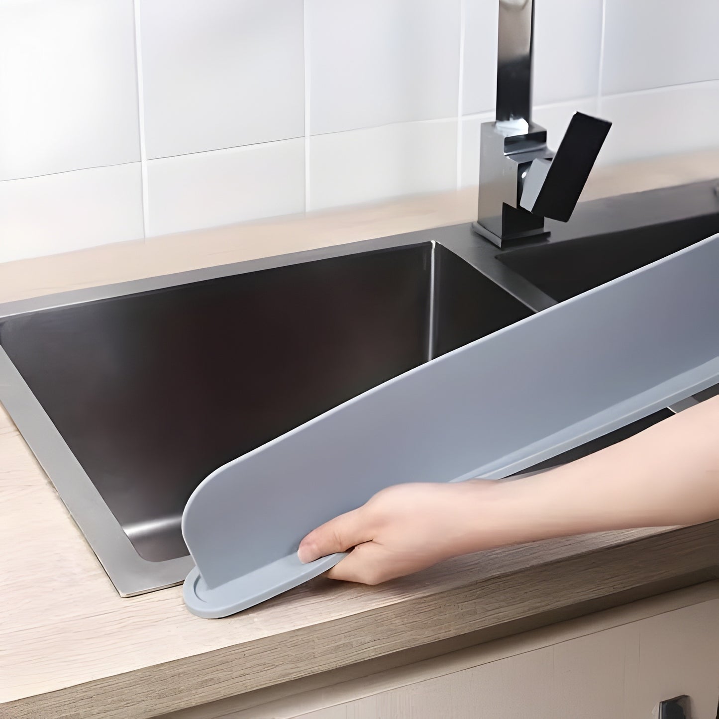 Sink Splash Guard  🔥(BUY 1 GET ONE FREE )🔥