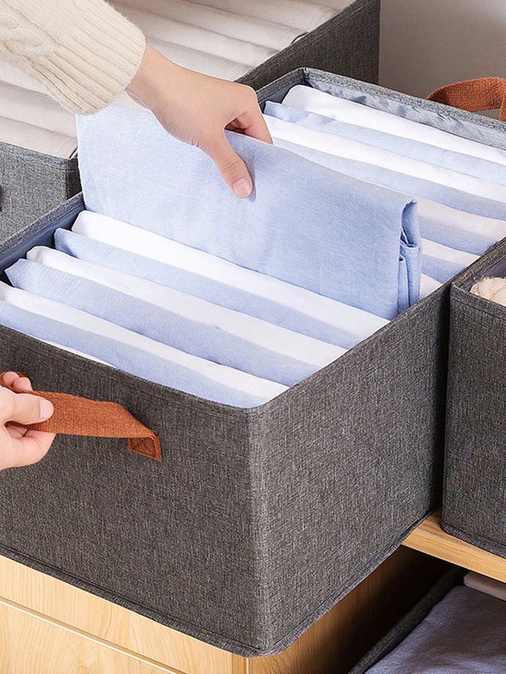 2-Pack 26L Foldable Storage Boxes for Clothes with Handles